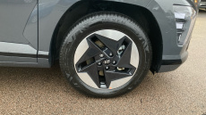 Hyundai KONA 115kW Advance 48kWh 5dr Auto Electric Hatchback